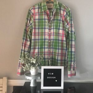 Abercrombie and Fitch green and pink shirt